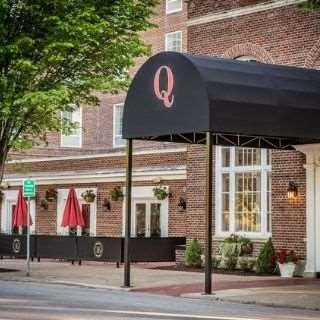 Hotel The Queensbury 3*